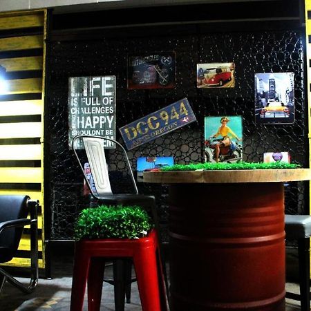 Cebu Budgetel - It Park City Center Εξωτερικό φωτογραφία